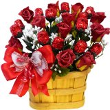 Art of Appreciation Gift Baskets Sweetheart Candy Bouquet, 1 Dozen Red Chocolate Roses